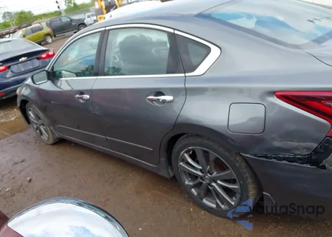 2018 Nissan Altima 2.5 Sr z USA, uszkodzony, nr VIN 1N4AL3AP7JC239964